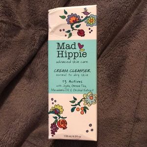 MAD HIPPIE CREAM CLEANSER